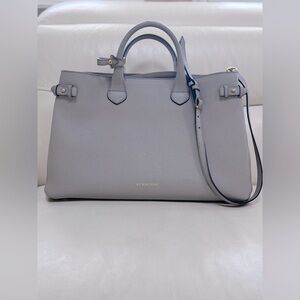 Authentic Burberry calf grain leather tote/crossbody bag
